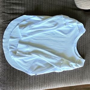 Aritzia TNA waffle shirt